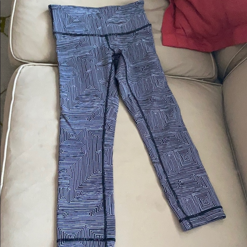 Lulu lemon Cropped Legging